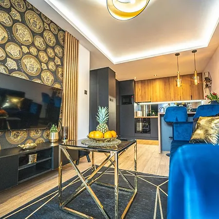 Apartment Blue Diamond