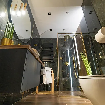 Apartment Blue Diamond